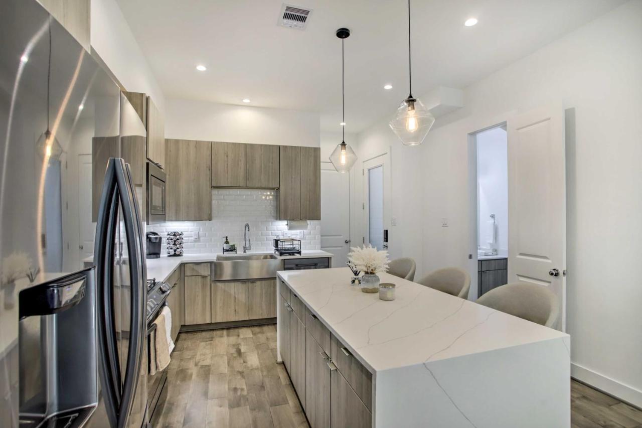 Newly-Built Luxury Galleria Area Townhome! Houston Exterior foto